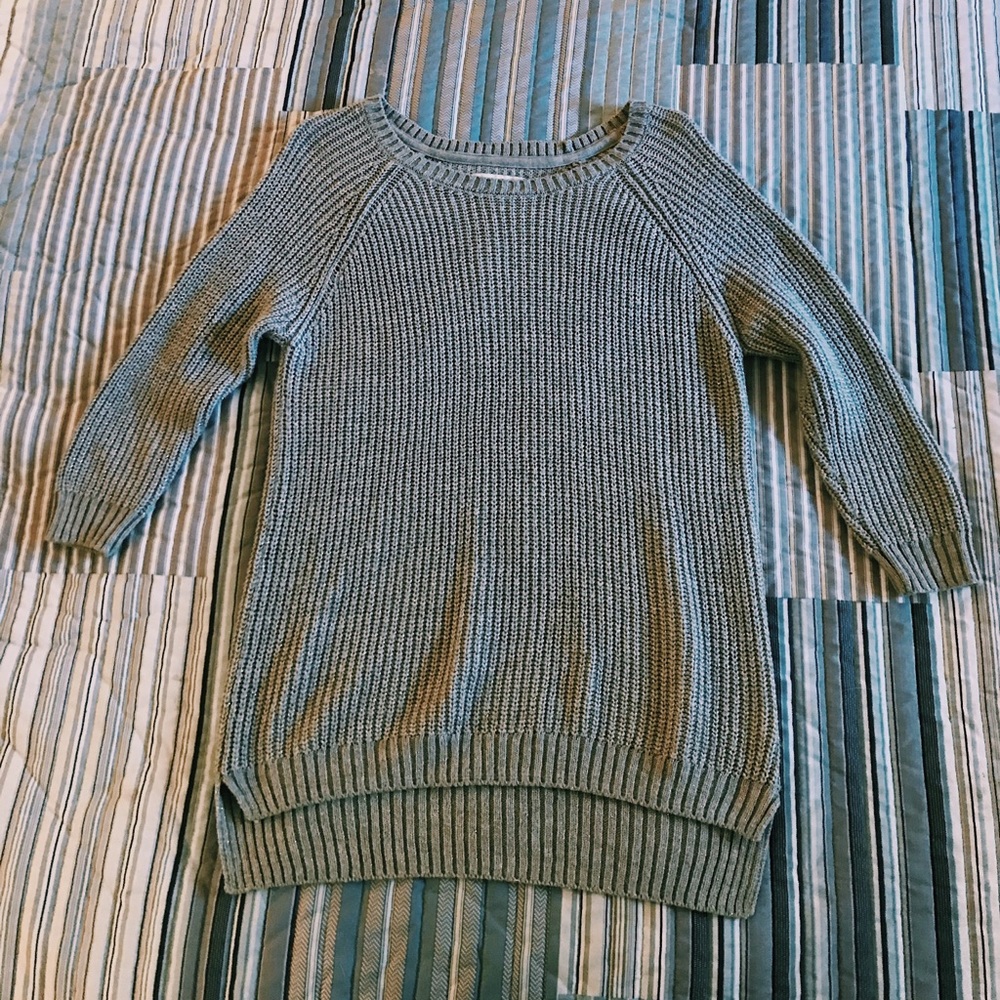 Over sized knit sweater